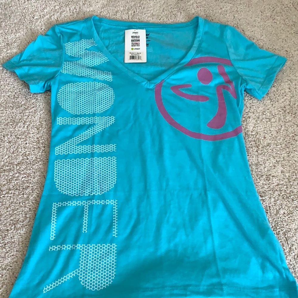 NWT Size Small Blue Wonder Zumba T-shirt